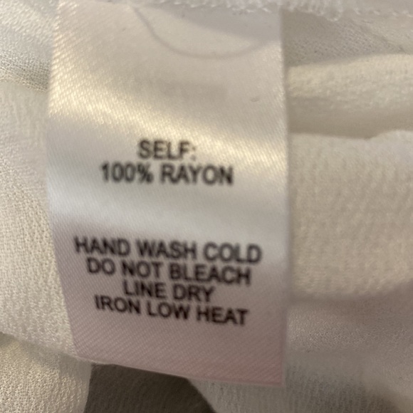 NWT LuLus Crochet Detailed Swimsuit Coverup - Picture 9 of 10